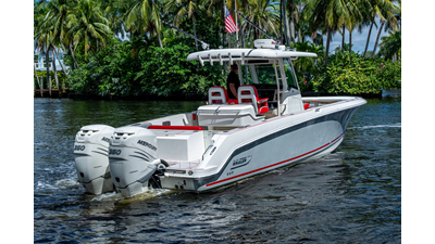2018 BOSTON WHALER 330 - photo 26