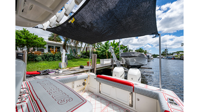 2018 BOSTON WHALER 330 - photo 31