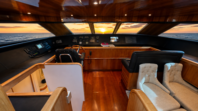 2000 ADMIRAL YACHTS 30 mtr - photo 11