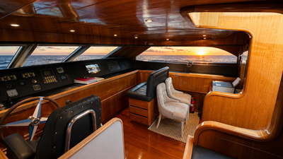 2000 ADMIRAL YACHTS 30 mtr - photo 15