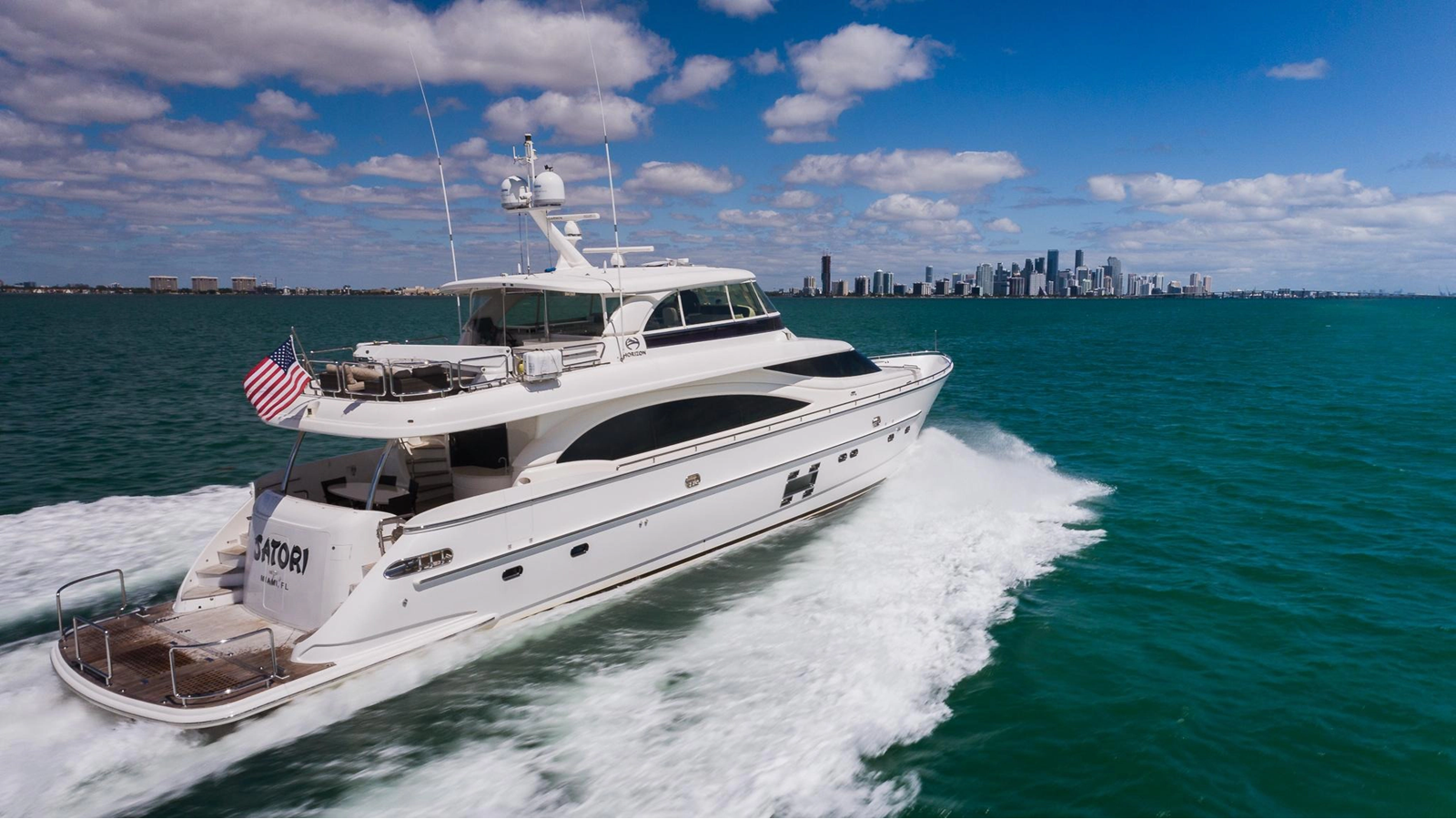 SATORI — 2016 Horizon Yachts E88 — fotoğraf 3