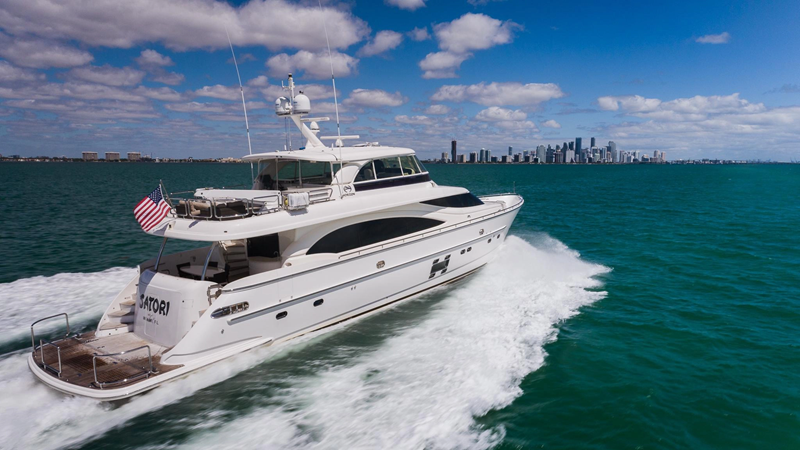 2016 HORIZON YACHTS E88