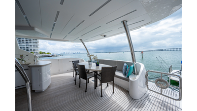 2016 HORIZON YACHTS E88 - photo 20