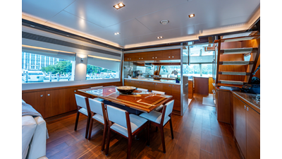 2016 HORIZON YACHTS E88 - photo 26