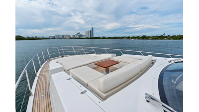 2018 AZIMUT YACHTS 77S - photo 10