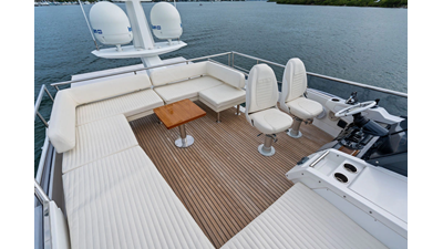 2018 AZIMUT YACHTS 77S - photo 11