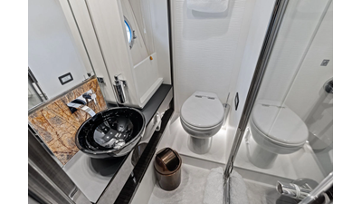 2018 AZIMUT YACHTS 77S - photo 37