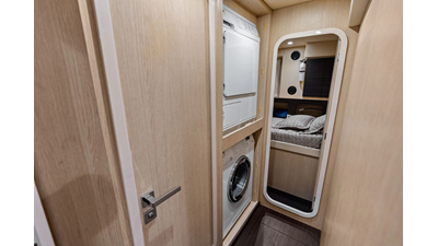 2018 AZIMUT YACHTS 77S - photo 41