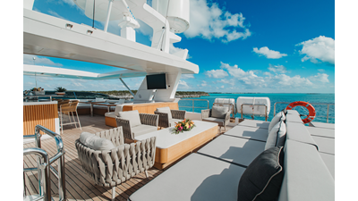 2014 BENETTI YACHTS Veloce 140 - photo 26