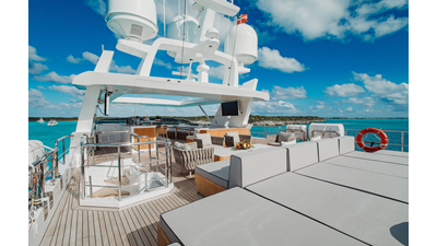 2014 BENETTI YACHTS Veloce 140 - photo 29