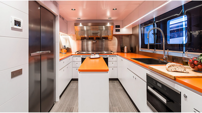 2028 OCEAN KING Explorer 130 - photo 9