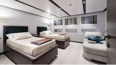 2028 OCEAN KING Explorer 130 - photo 13