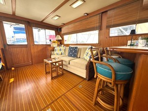 1988 OFFSHORE YACHTS Sedan - photo 18