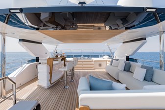 2027 MAJESTY  - photo 16