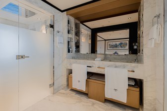 2027 MAJESTY  - photo 17