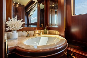 2007 BENETTI YACHTS CLASSIC - photo 107