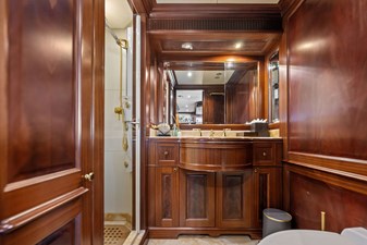 2007 BENETTI YACHTS CLASSIC - photo 151