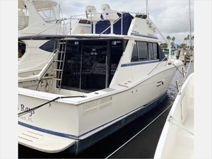 36' TROJAN 1986 F36 483600