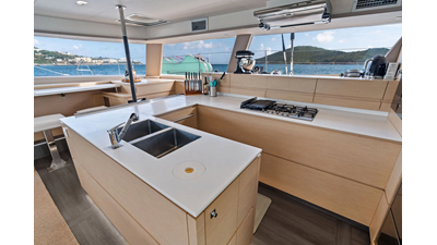 2016 FOUNTAINE PAJOT Victoria 67 - photo 23