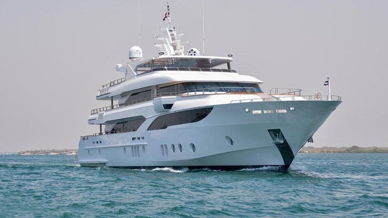 2017 MAJESTY 155
