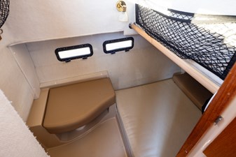 2018 RANGER TUGS 31 Sedan - photo 11