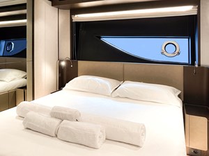 2024 FERRETTI YACHTS 860 - photo 23
