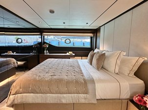 2024 FERRETTI YACHTS 860 - photo 43
