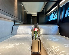 2024 FERRETTI YACHTS 860 - photo 44