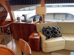 2002 CHEOY LEE Sport Motor Yacht - photo 3