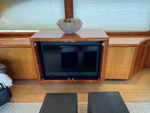 2002 CHEOY LEE Sport Motor Yacht - photo 6