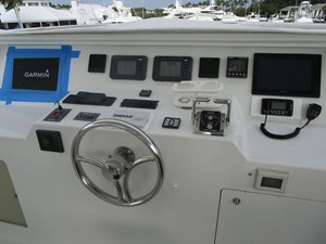 2002 CHEOY LEE Sport Motor Yacht - photo 56