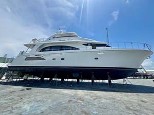 2002 CHEOY LEE Sport Motor Yacht - photo 83