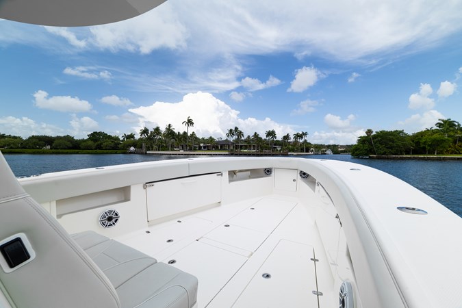 2024 SEA VEE 390z