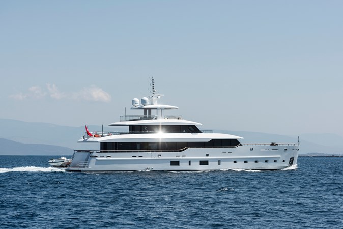 2018 SES YACHTS