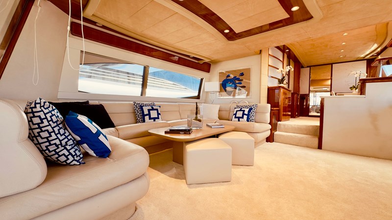 2002 FERRETTI 760