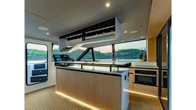 2025 ADVENTURE YACHTS AY 60 - photo 2