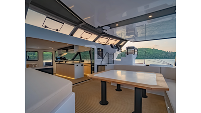 2025 ADVENTURE YACHTS AY 60 - photo 8