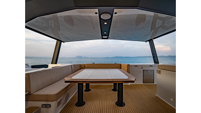2025 ADVENTURE YACHTS AY 60 - photo 9