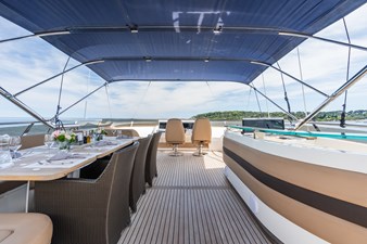 2009 PRINCESS YACHTS Princess 95 - photo 9