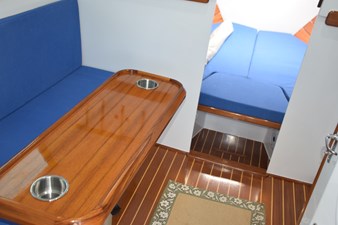 1962 BERTRAM 31 Express Cruiser - photo 7