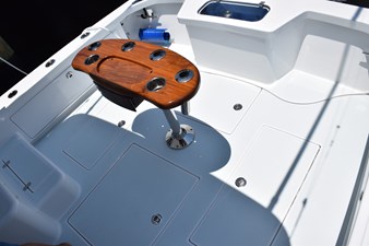1962 BERTRAM 31 Express Cruiser - photo 20