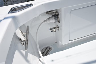 1962 BERTRAM 31 Express Cruiser - photo 28