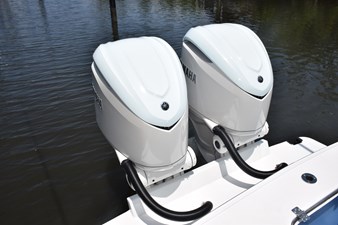 1962 BERTRAM 31 Express Cruiser - photo 31