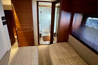 2017 PRINCESS YACHTS Princess 82MY - photo 25