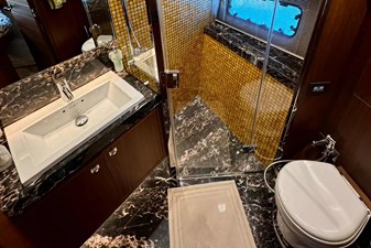 2017 PRINCESS YACHTS Princess 82MY - photo 28
