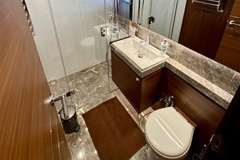 2017 PRINCESS YACHTS Princess 82MY - photo 29