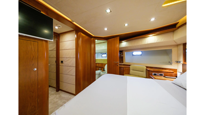 2006 FERRETTI YACHTS 881 - photo 13