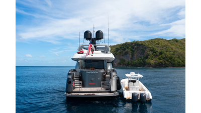 2005 PALMER JOHNSON Raised Pilothouse - photo 4