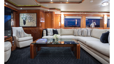 2005 PALMER JOHNSON Raised Pilothouse - photo 11