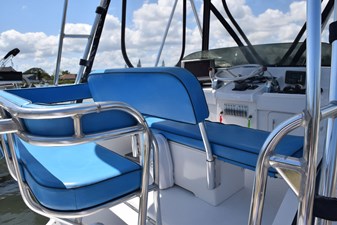 1976 BERTRAM Flybridge Cruiser - photo 14
